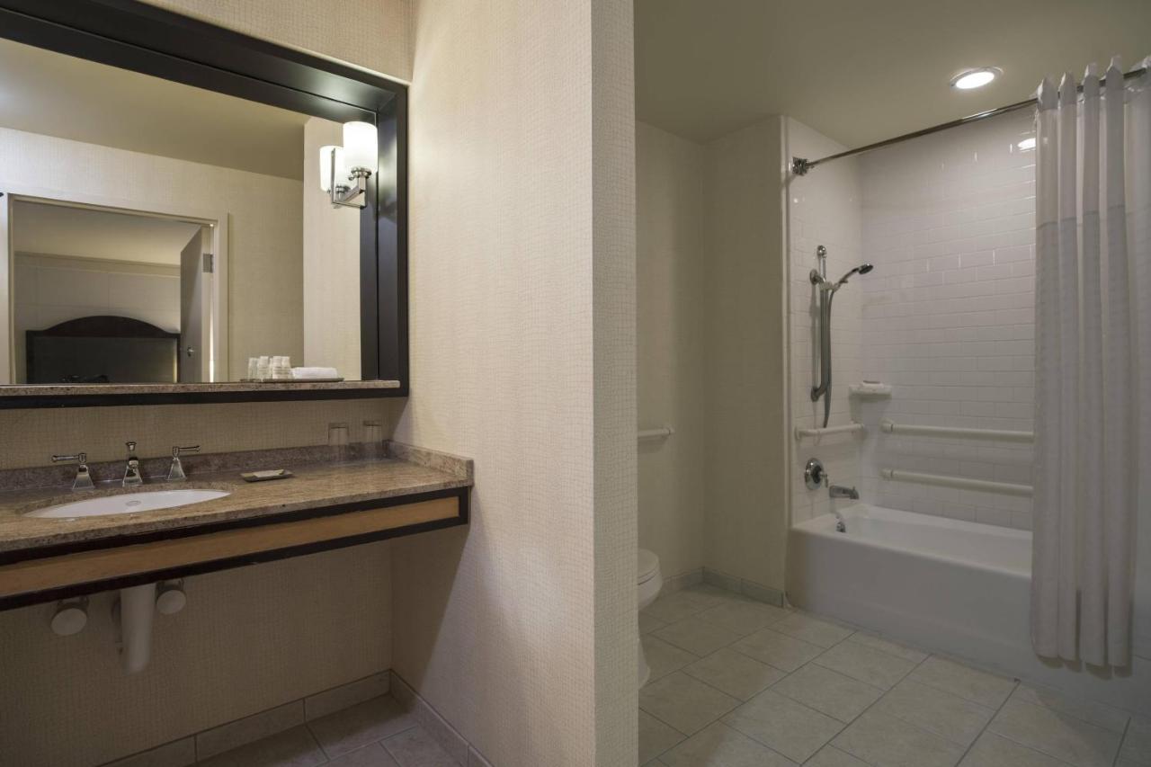 Renaissance New Orleans Arts Warehouse District Hotel Extérieur photo