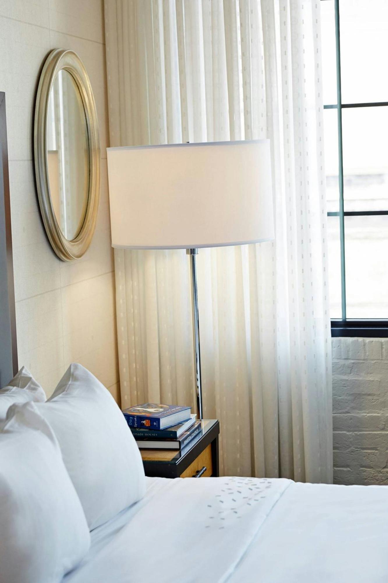 Renaissance New Orleans Arts Warehouse District Hotel Extérieur photo