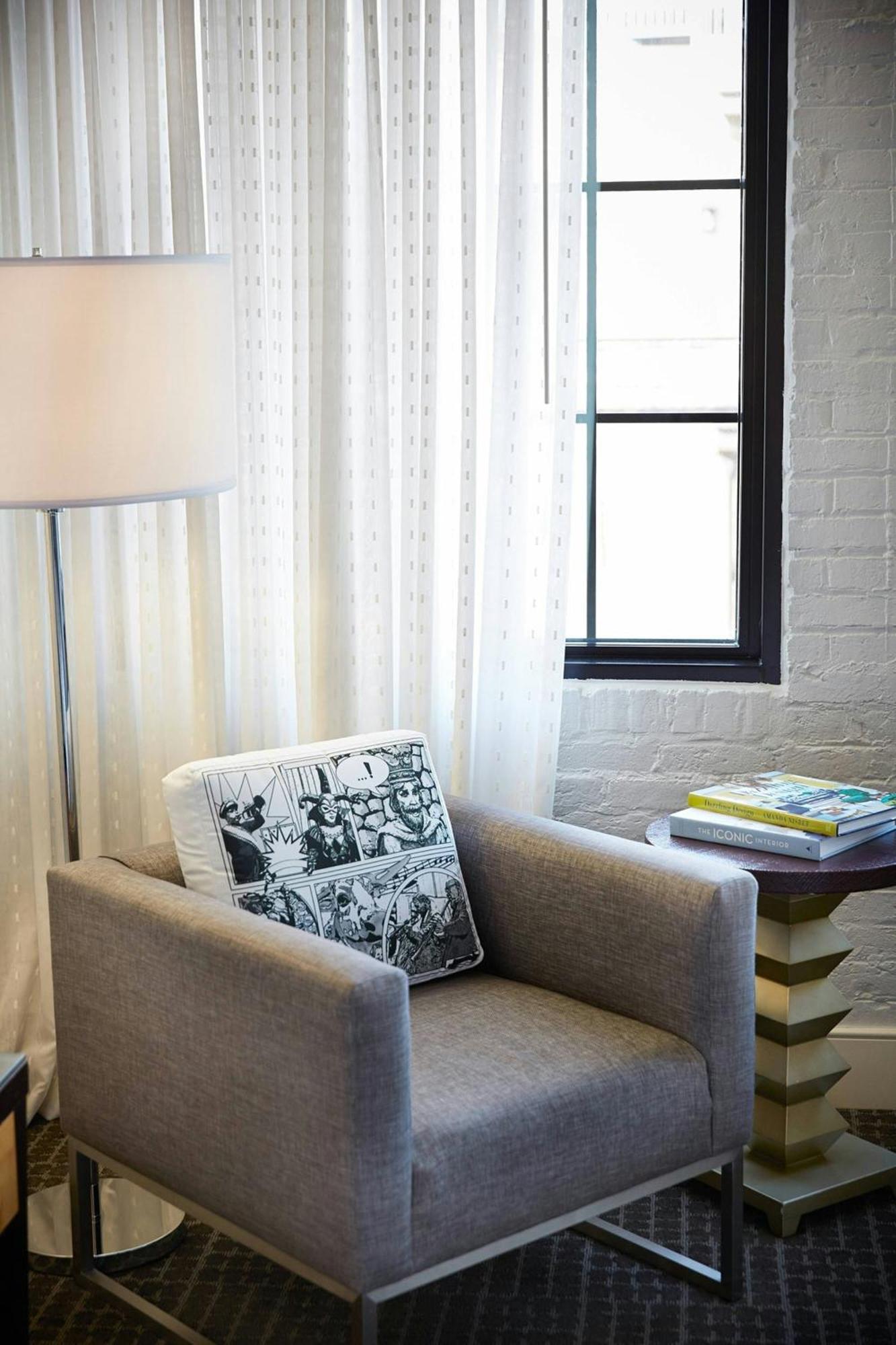 Renaissance New Orleans Arts Warehouse District Hotel Extérieur photo